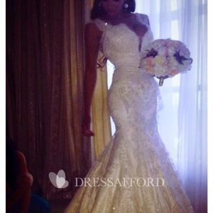 Gorgeous! Mermaid wedding dress!